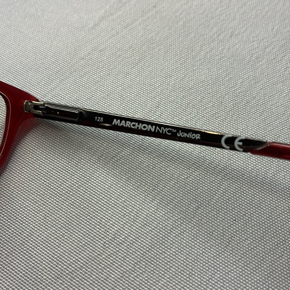 MarchOn NYC Junior red & black kids prescription glasses/frame with accesories - Picture 5 of 16